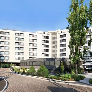 https://grand-hotel-brun.it-lombardy.com